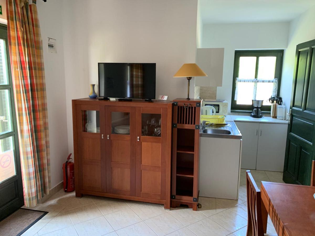Hillside Apartments Révfülöp エクステリア 写真